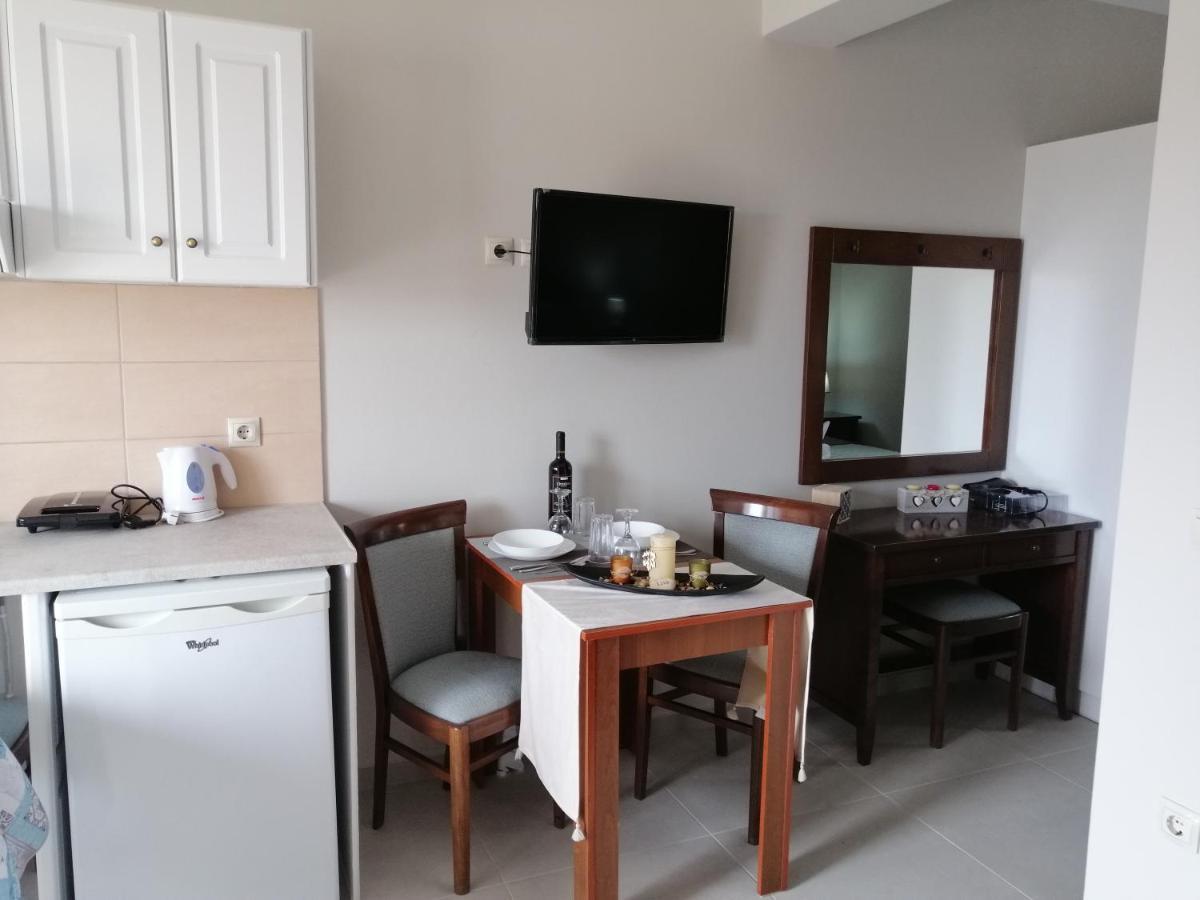Ta Didymakia Apartments. Аргостолион Екстериор снимка