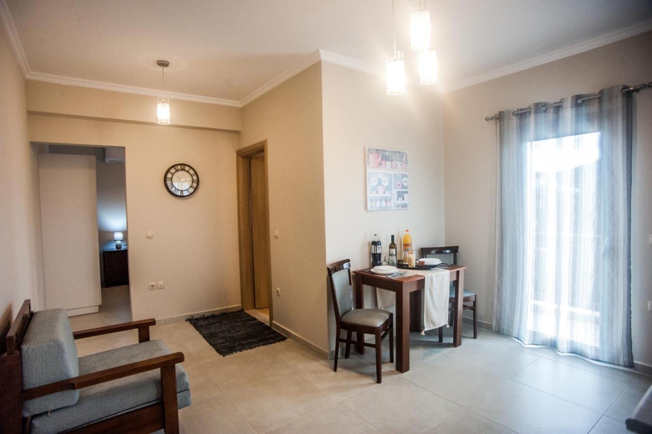 Ta Didymakia Apartments. Аргостолион Екстериор снимка
