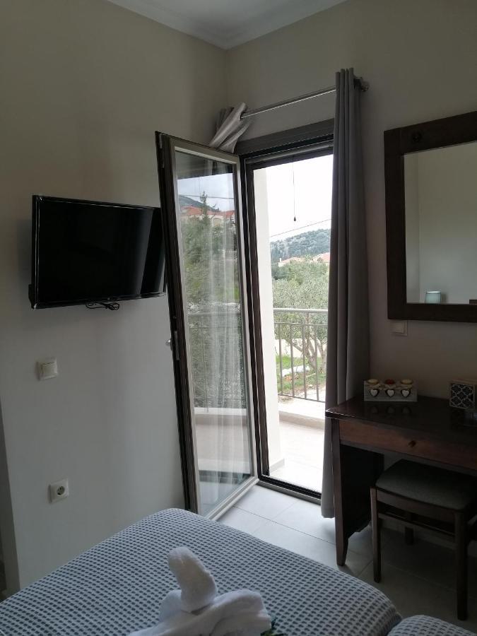Ta Didymakia Apartments. Аргостолион Екстериор снимка
