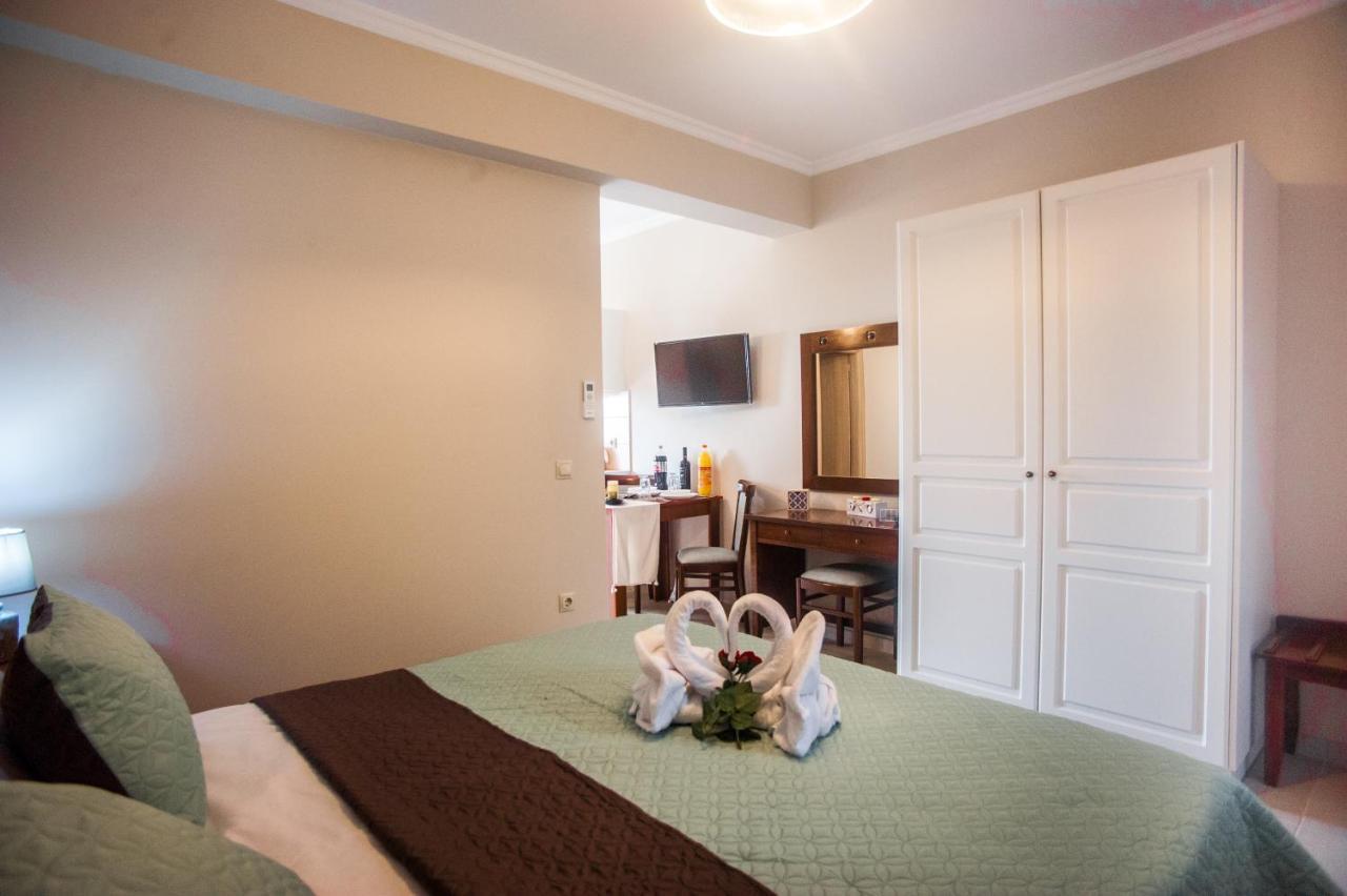 Ta Didymakia Apartments. Аргостолион Екстериор снимка