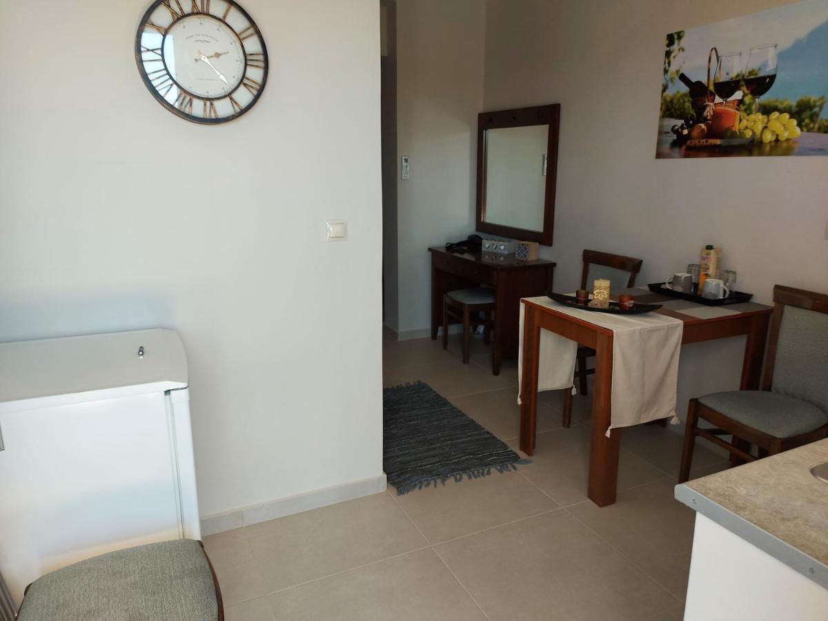 Ta Didymakia Apartments. Аргостолион Екстериор снимка